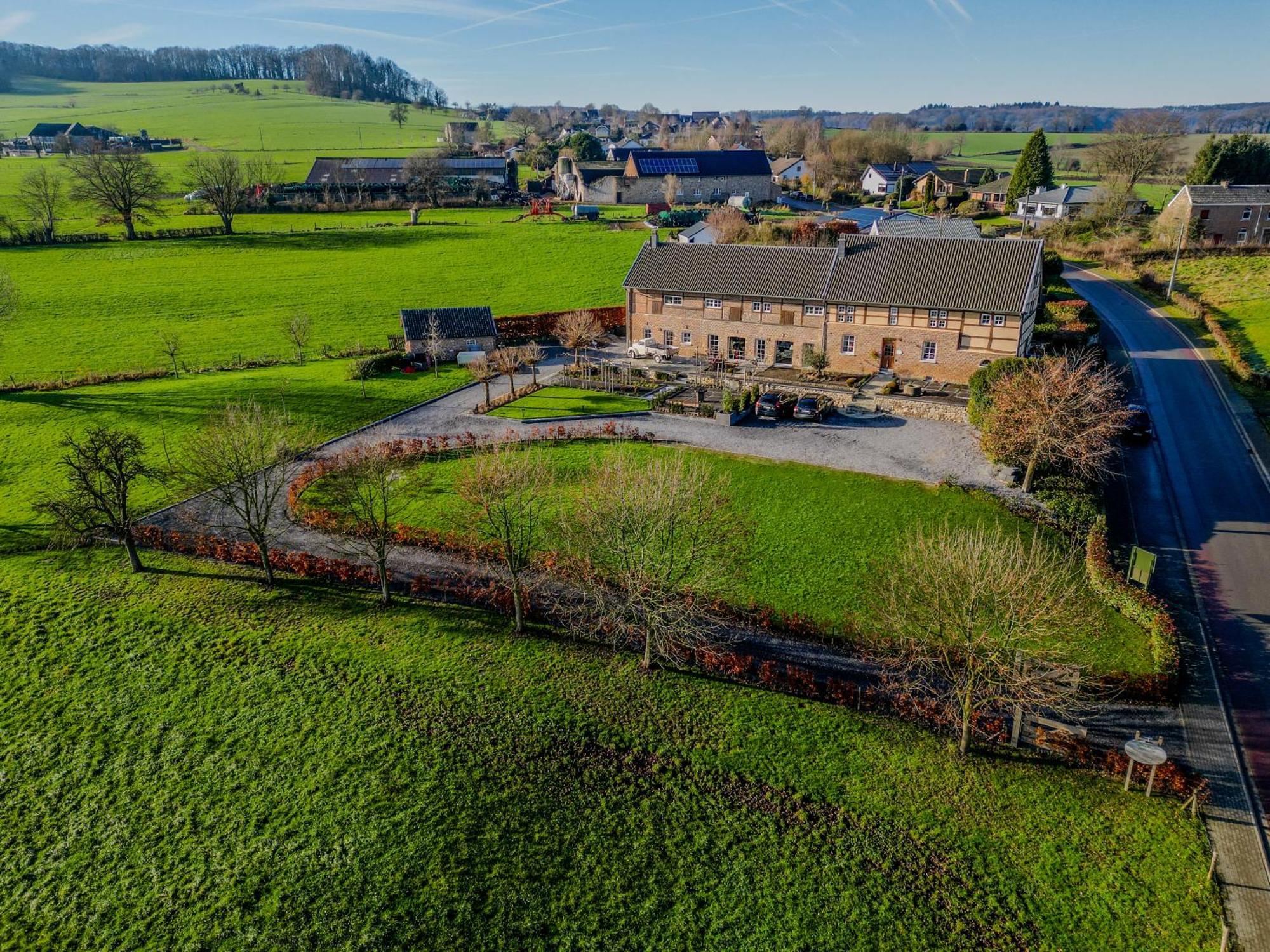 La Belle Maison Sippenaeken Bagian luar foto